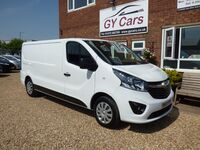 VAUXHALL VIVARO