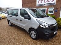 VAUXHALL VIVARO